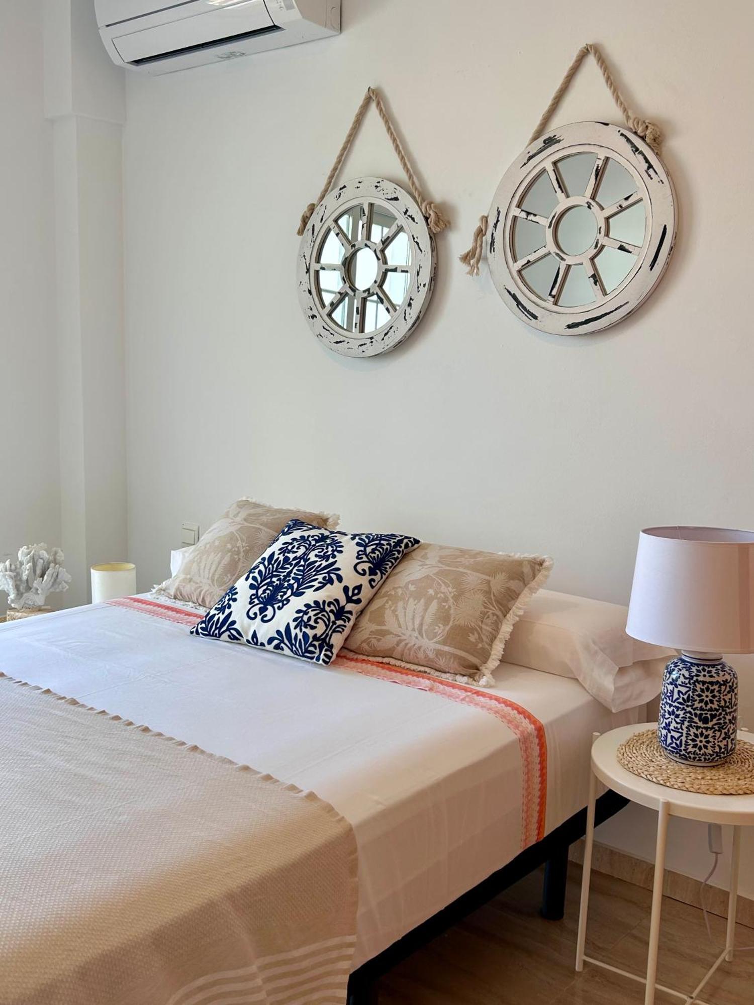 Apartamentos Pacifico 네르하 외부 사진